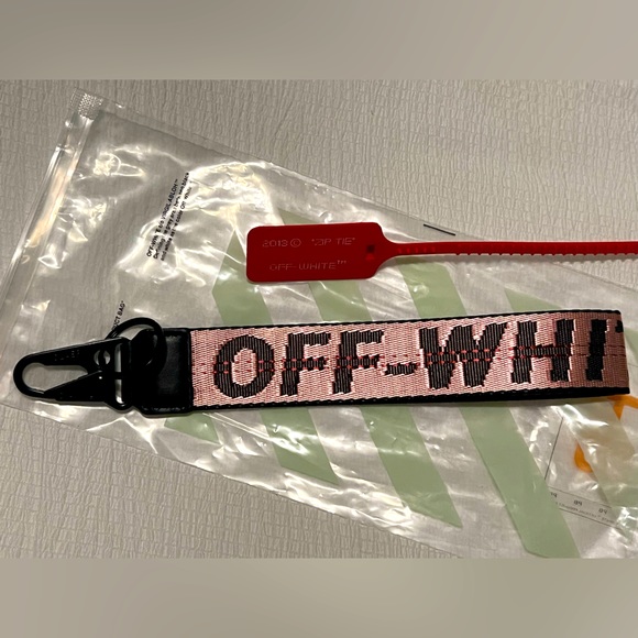 OffWhite Accessories Off White Keychainkey Holder Poshmark